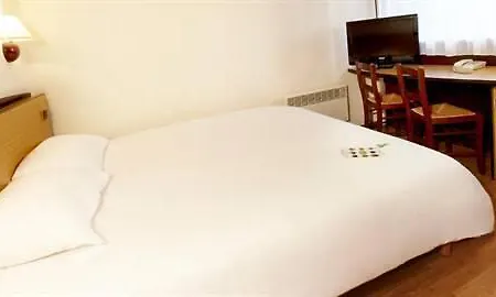 Hotel Campanile Lyon Sud 3*