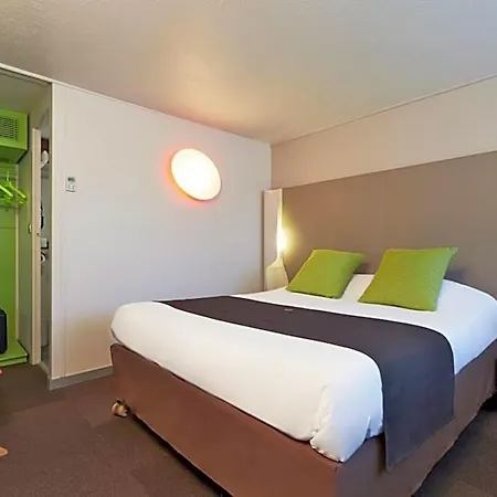 Campanile Lyon Sud Hotel 3*