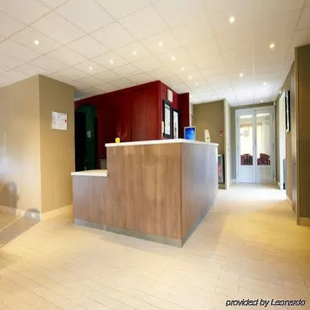 Campanile Lyon Sud Hotel 3*